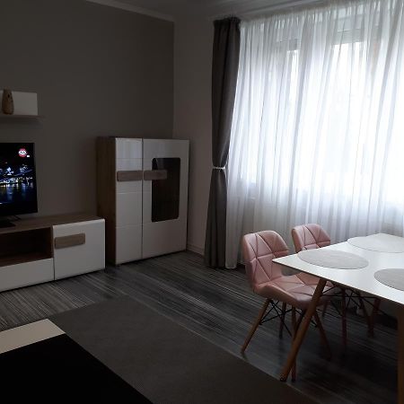 Carla'S Residence Κλουζ-Ναπόκα Εξωτερικό φωτογραφία